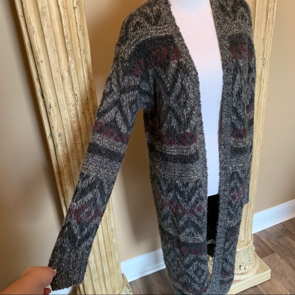 Universal thread chunky patterned long sweater cardigan - Picture 4 of 14
